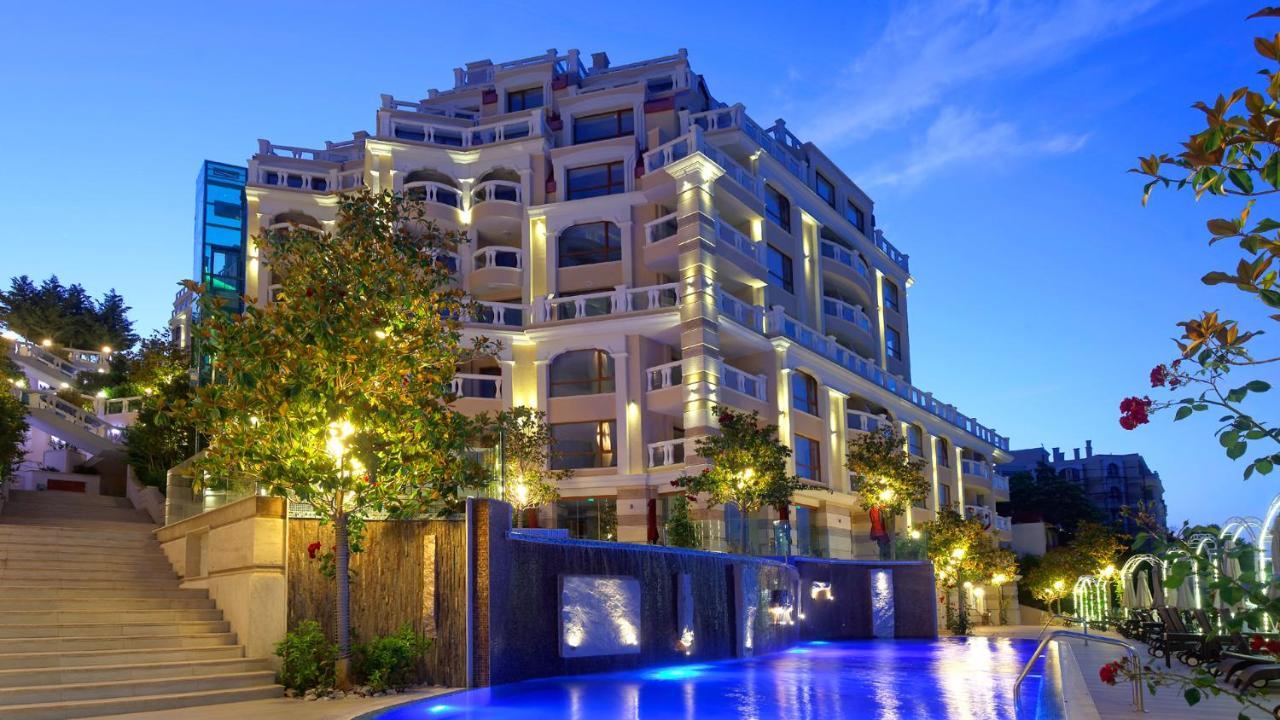 Luxurious And Panoramic Apartments At The Beach In La Mer Complex Zlatni pjasătsi Eksteriør bilde